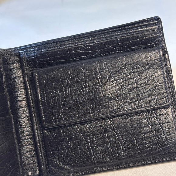 Gucci Interlocking Bifold Wallet BlackSold - Picture 4 of 15